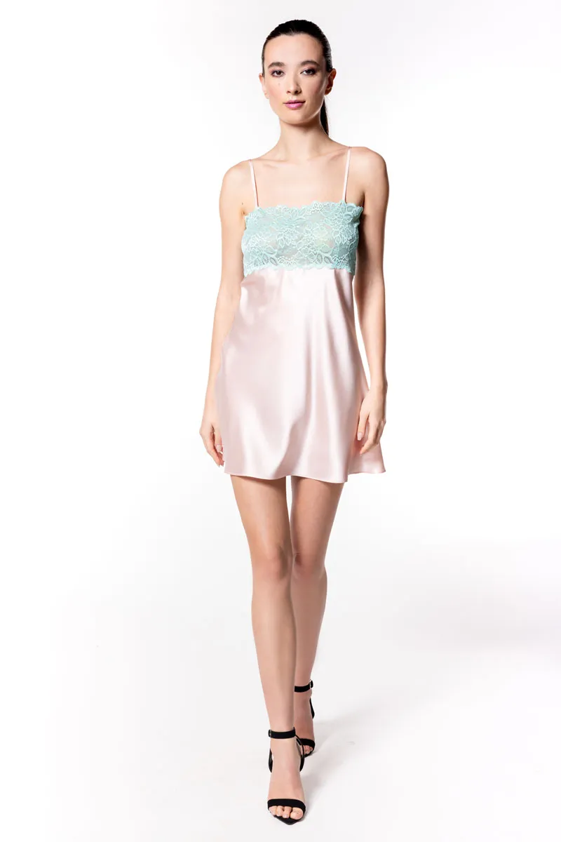 Betty Black Label Chemise