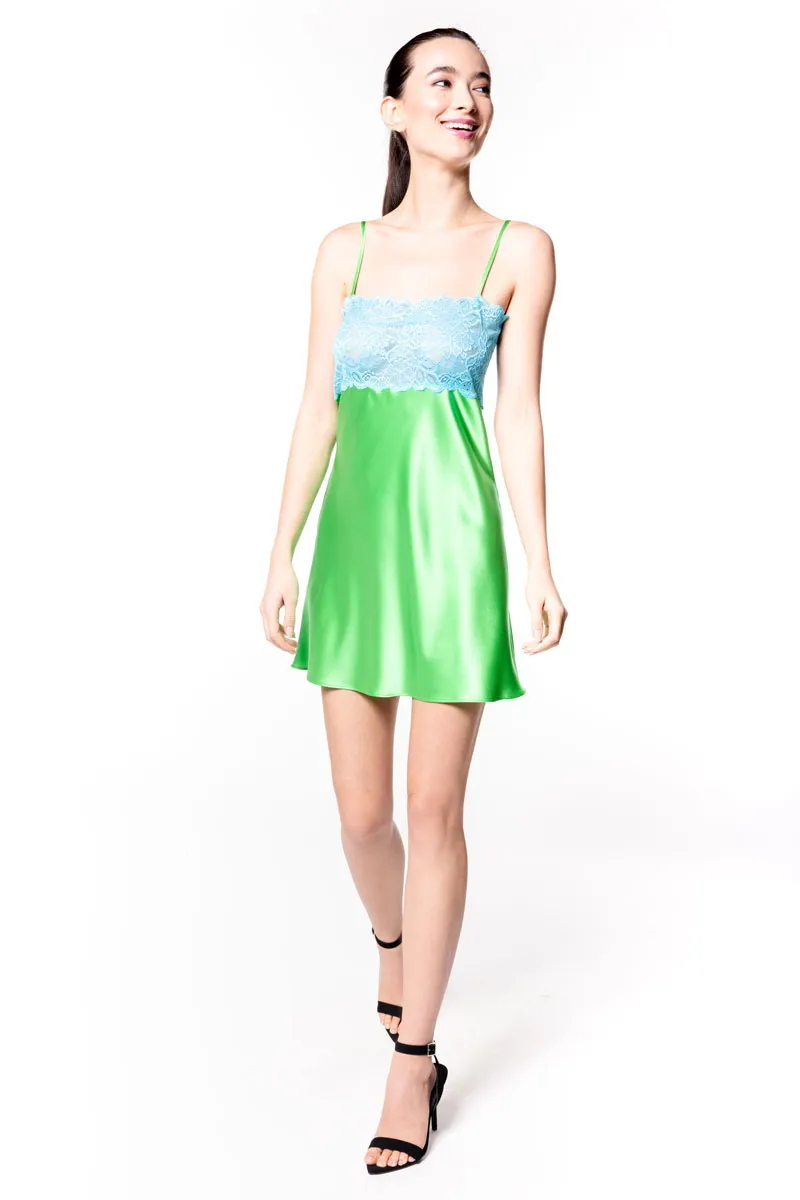 Betty Black Label Chemise