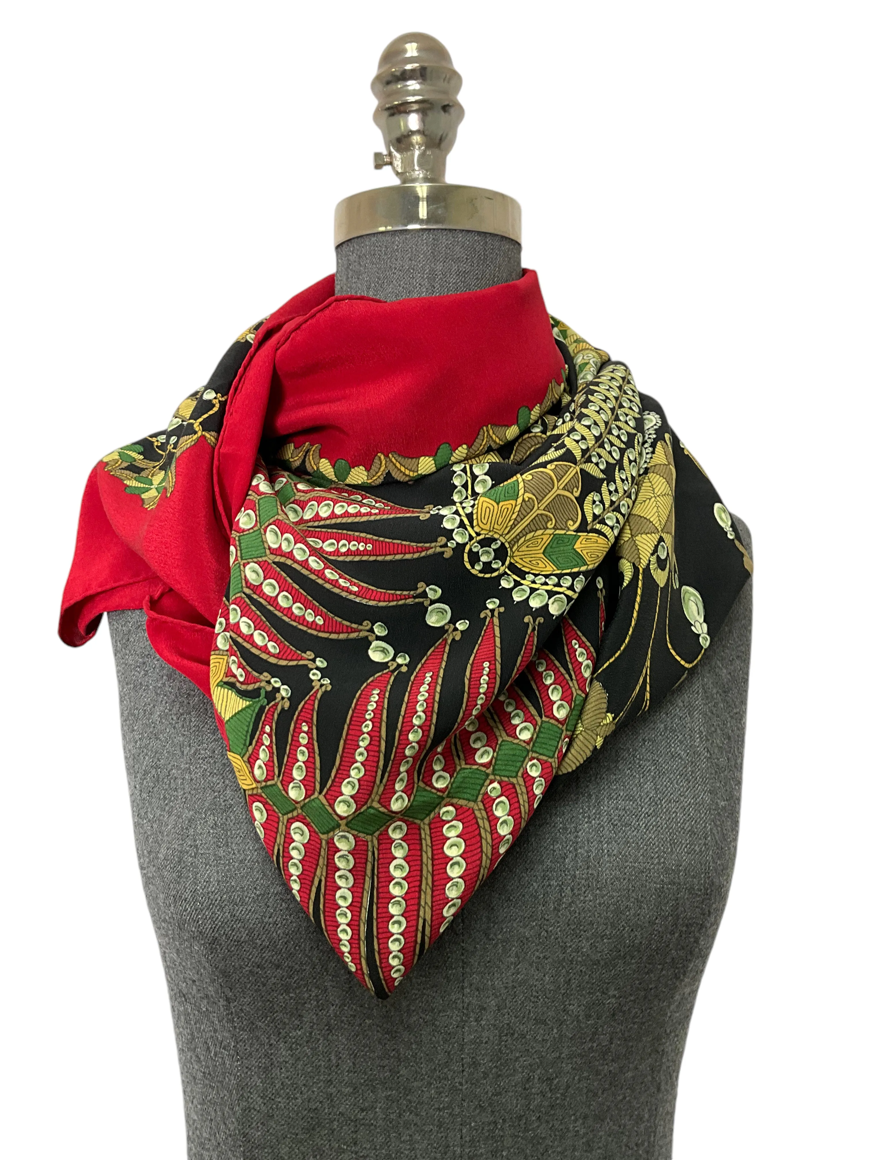 HERMES Scheherazade Silk Shawl Scarf 140