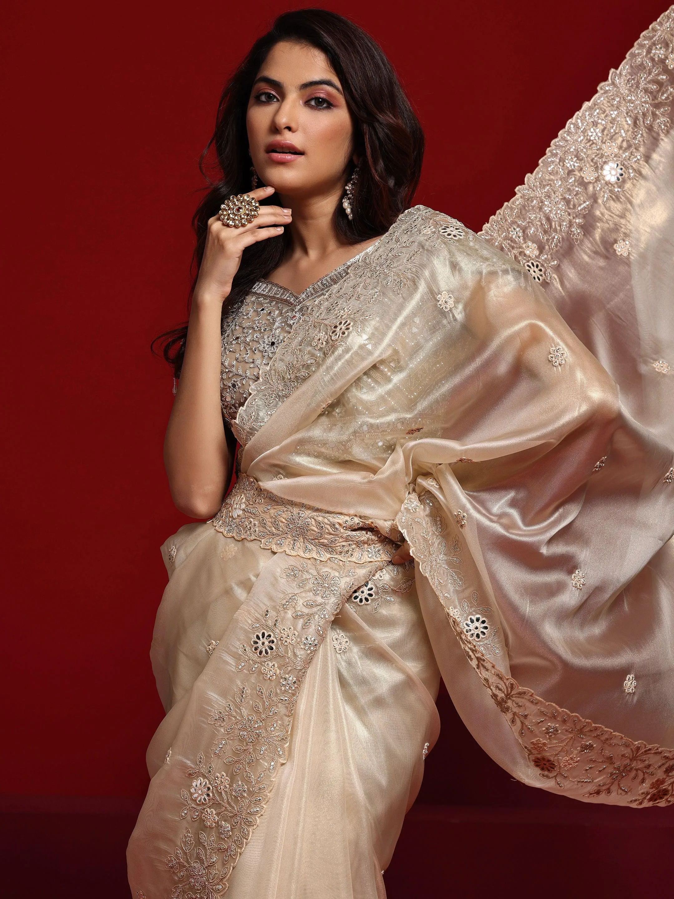 Jashvi Art Beige Embroidered Silk Blend Saree With Unstitched Blouse Piece